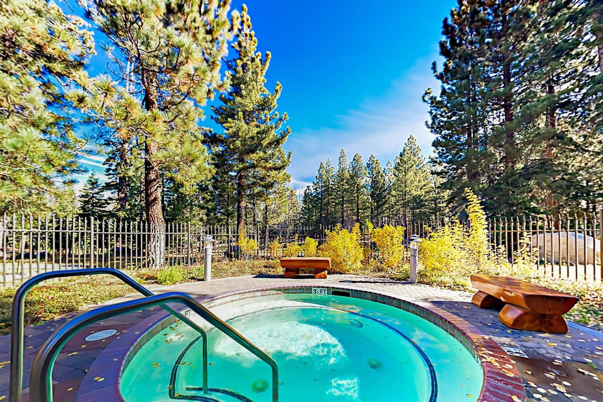 Lodestar Cabins Mammoth Lakes Exterior photo
